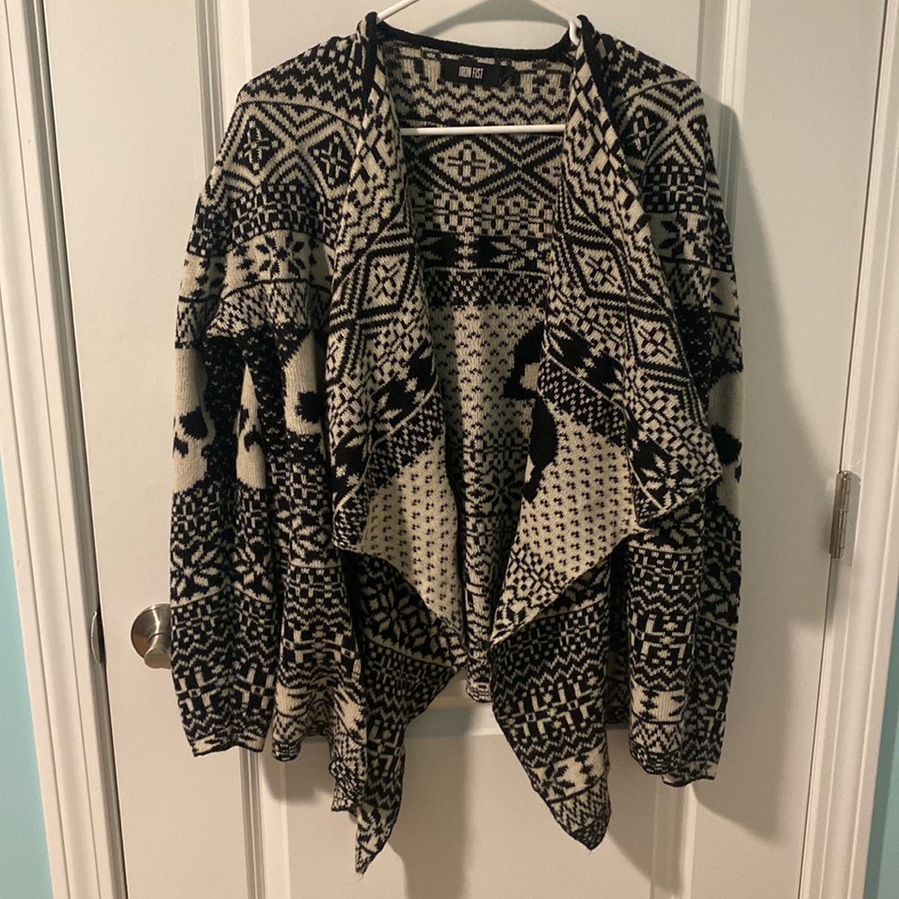 Open front skull sweater
